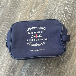 Gentleman’s toiletries case